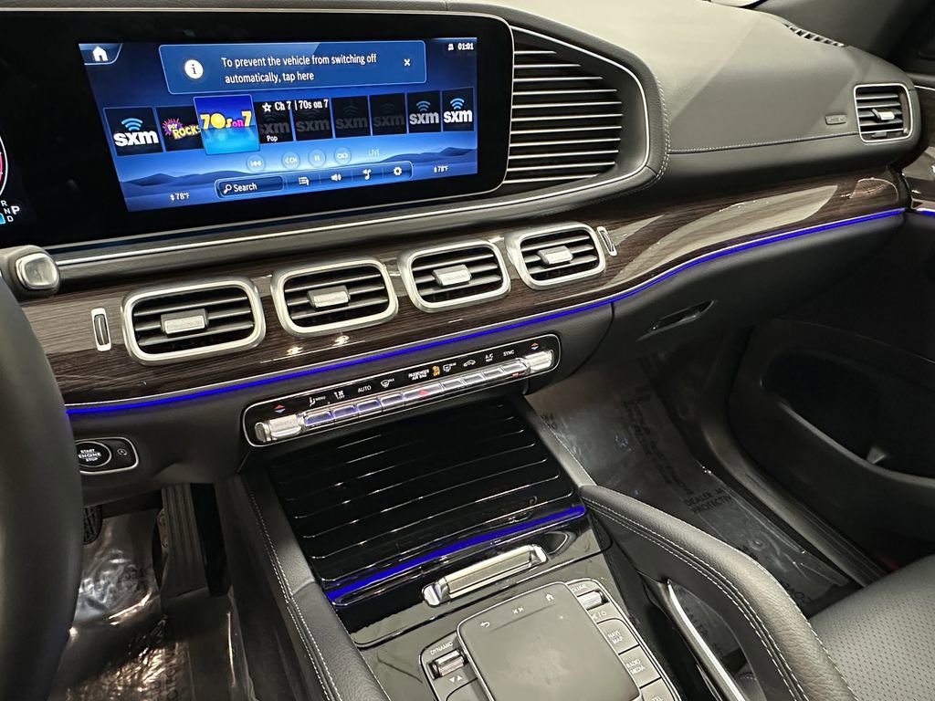 Certified 2025 Mercedes-Benz GLS 450 4MATIC image 32