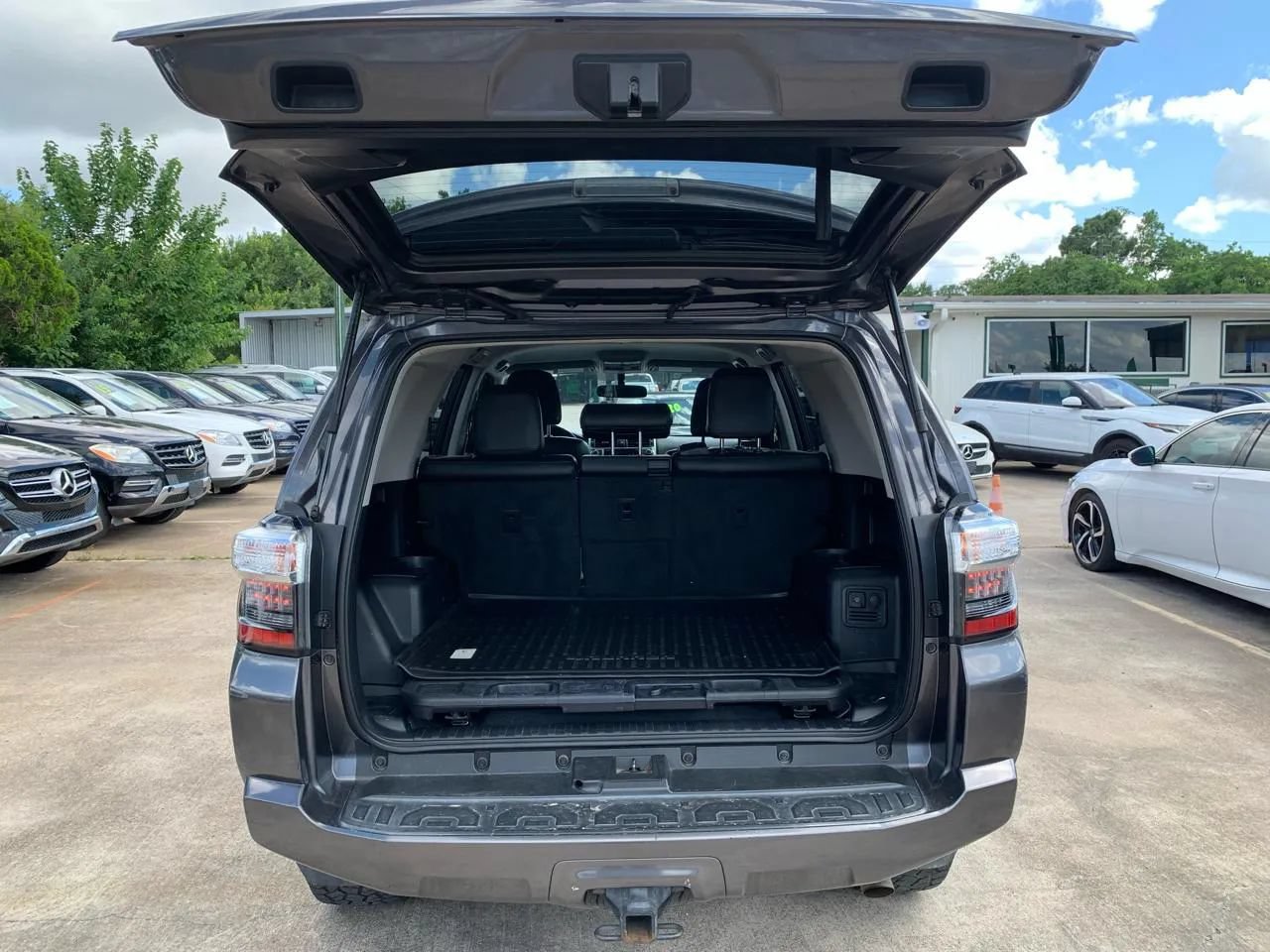 Used 2019 Toyota 4Runner SR5 RWD image 19