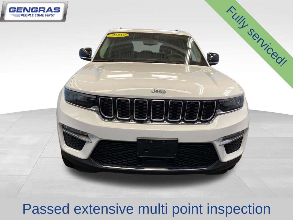 Used 2023 Jeep Grand Cherokee 4WD 4xe image 3