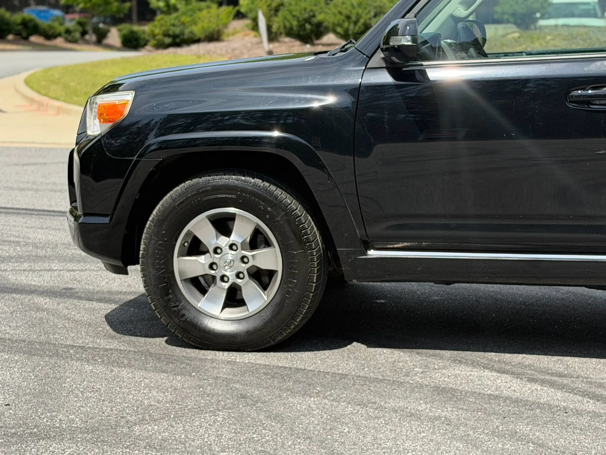 Used 2011 Toyota 4Runner SR5 RWD image 11