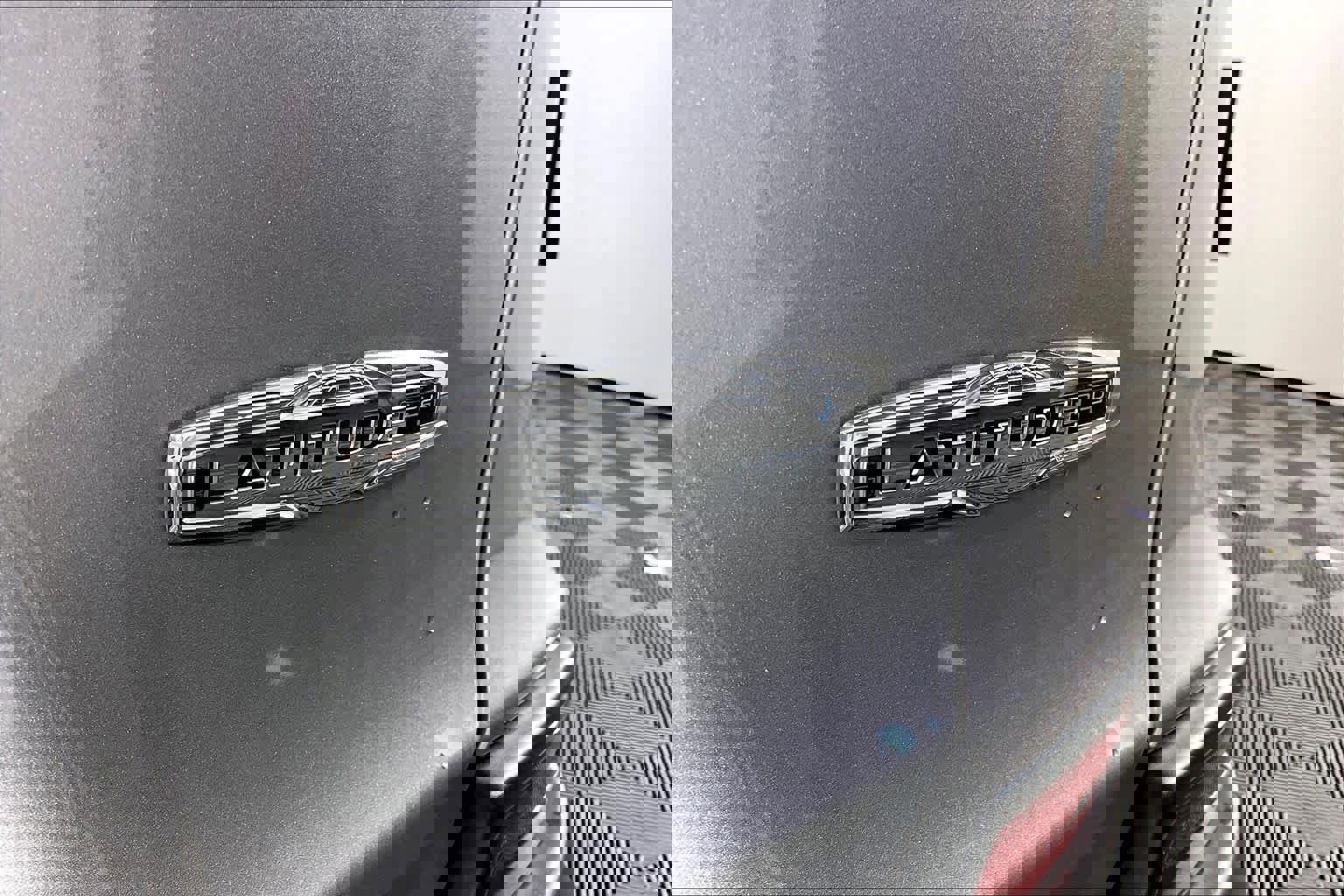 Used 2021 Jeep Cherokee Latitude Plus image 10