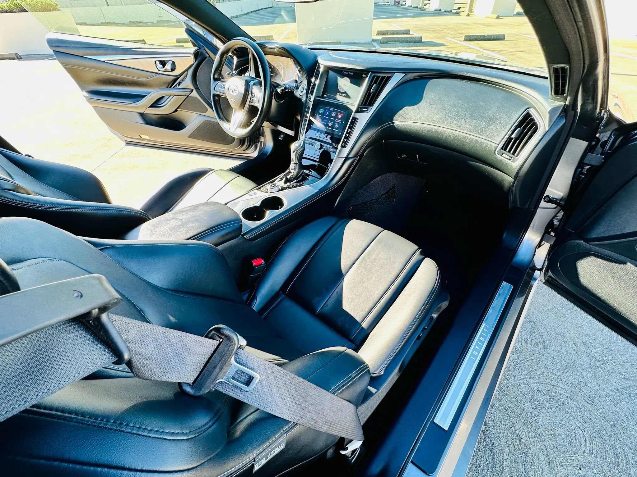 Used 2019 INFINITI Q60 3.0t w/ Cargo Package RWD image 18