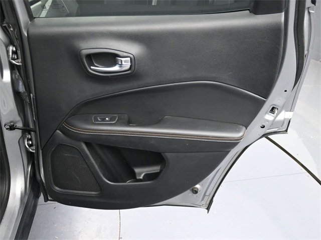 Used 2019 Jeep Compass Latitude image 25