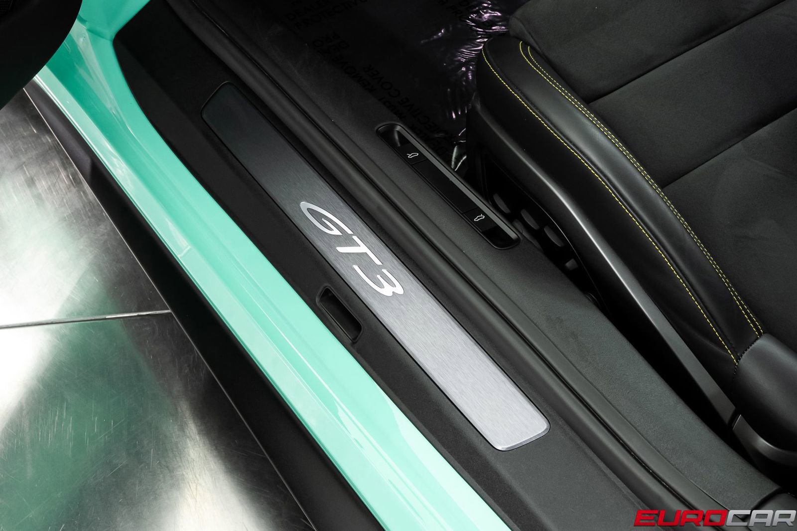 Used 2022 Porsche 911 GT3 RWD image 46