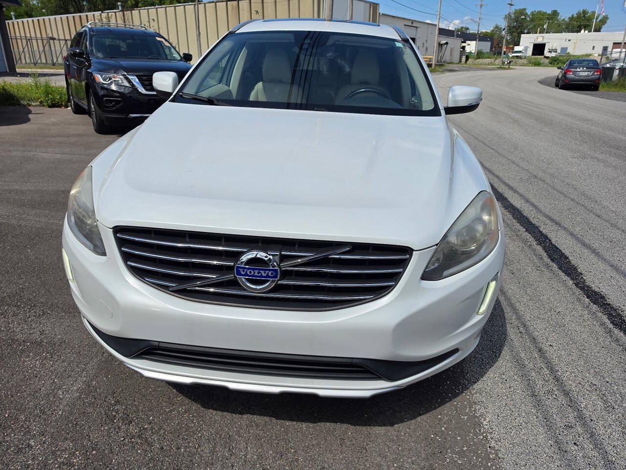 Used 2015 Volvo XC60 T5 AWD/4WD image 19