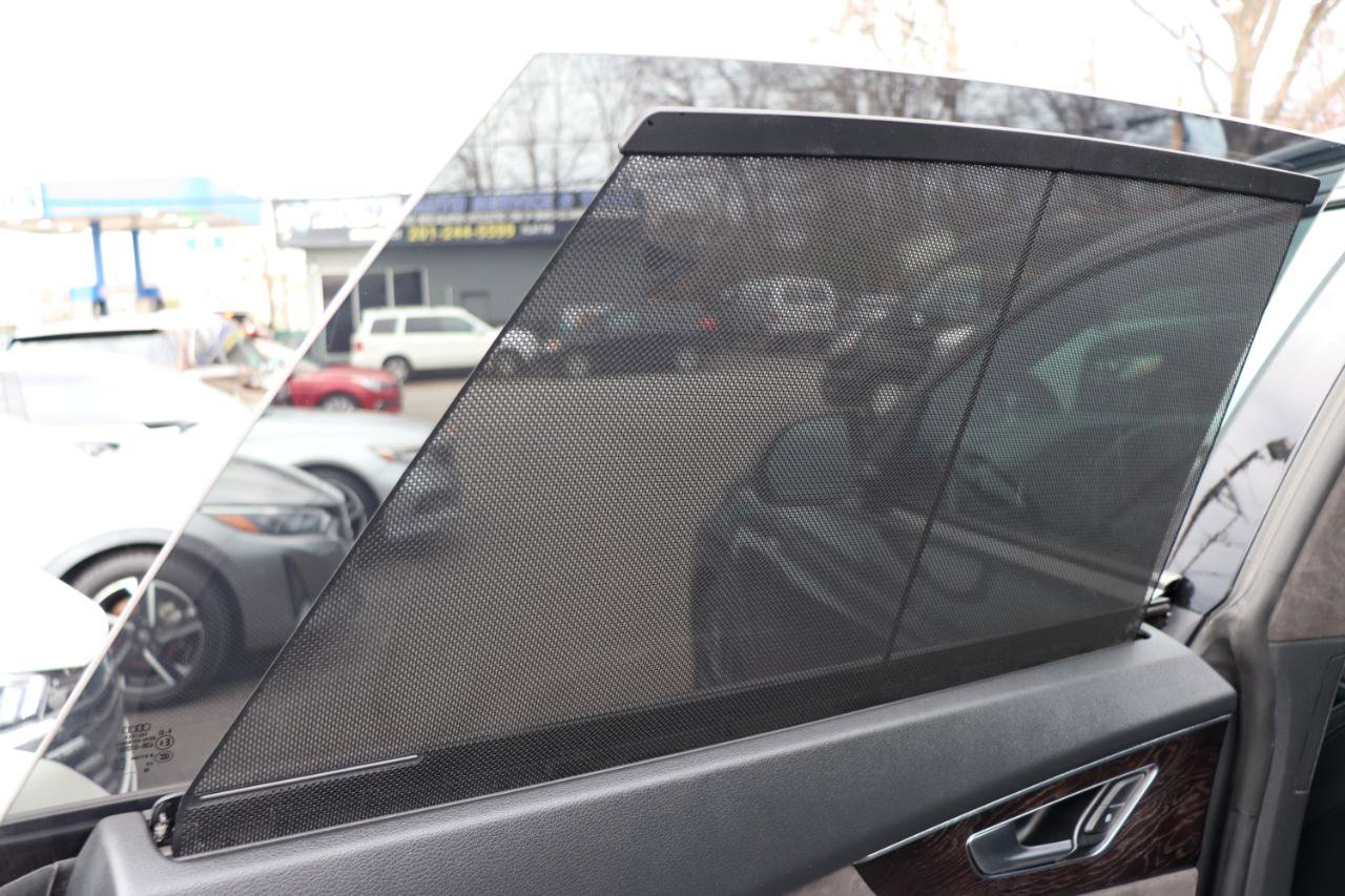 Used 2019 Audi Q8 Prestige image 29