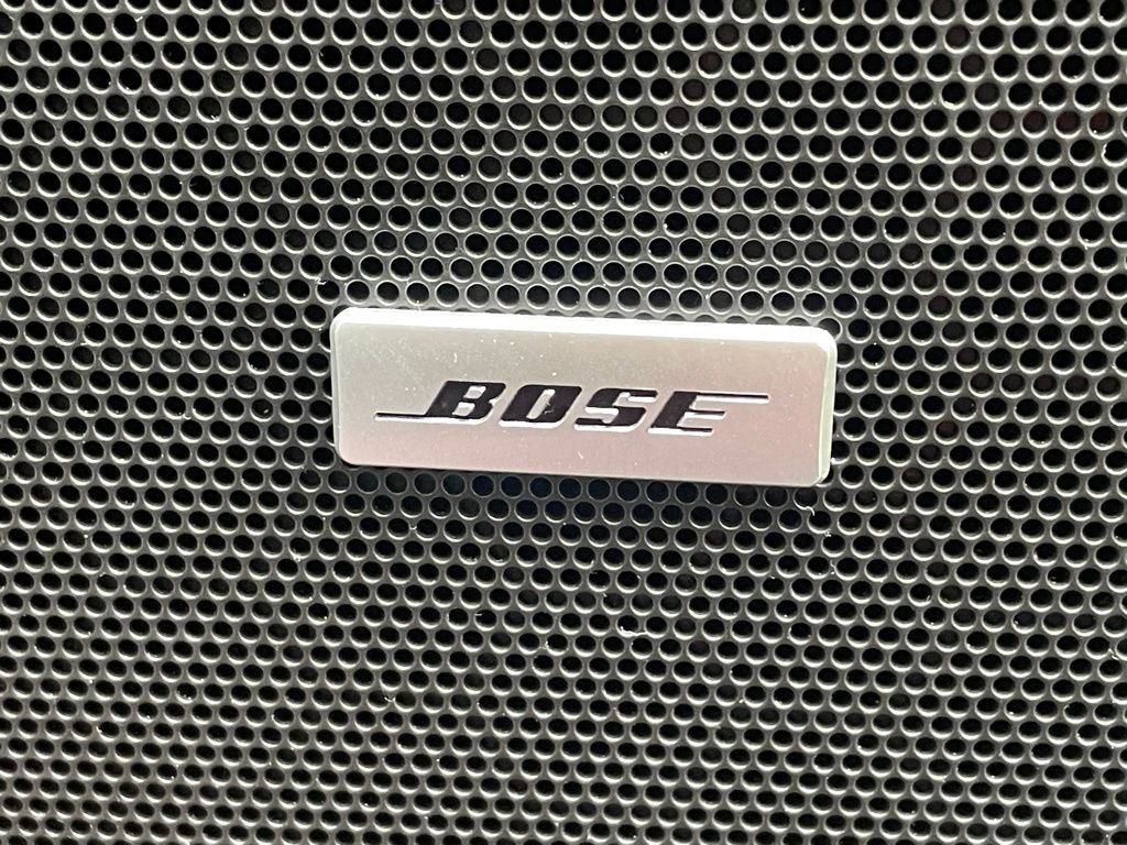 Used 2023 Chevrolet Traverse High Country w/ LPO, Floor Liner Package AWD/4WD image 17