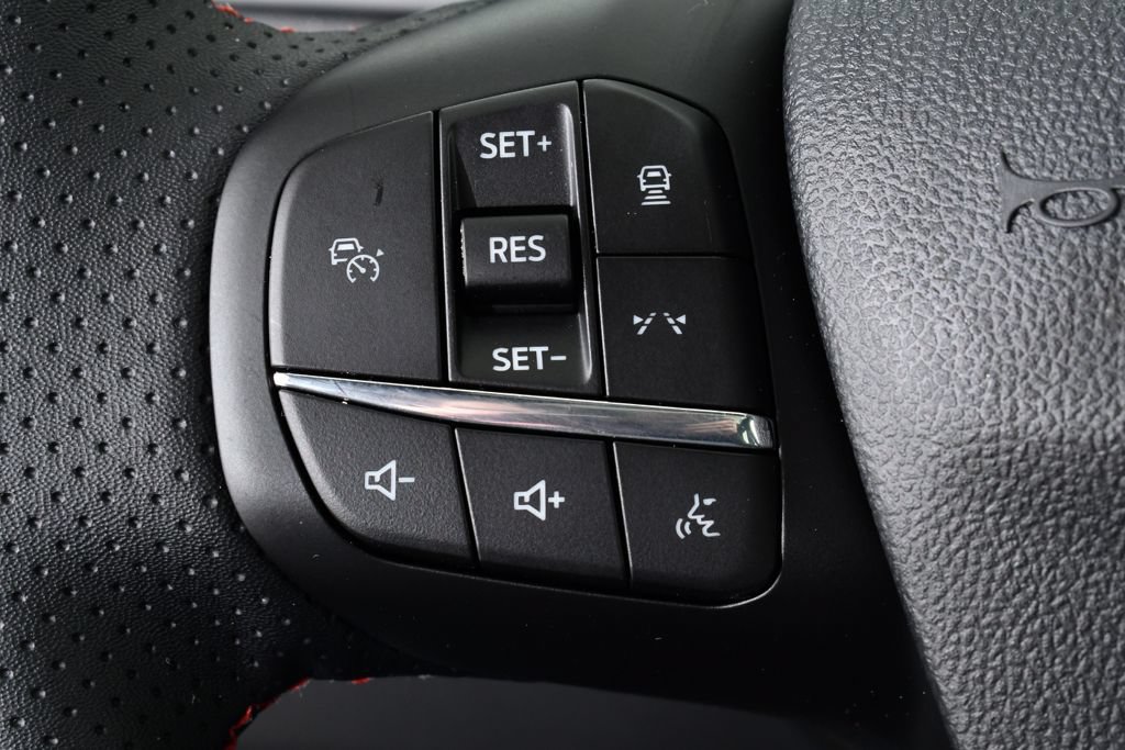 New 2026 Ford Escape ST-Line Select w/ Tech Pack #2 AWD/4WD image 32