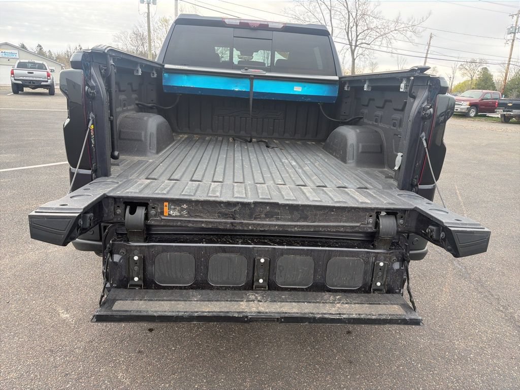 Used 2023 Chevrolet Silverado 1500 ZR2 w/ ZR2 Bison Edition AWD/4WD image 32
