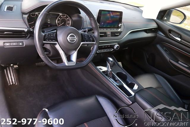 Used 2019 Nissan Altima 2.5 SR FWD image 13