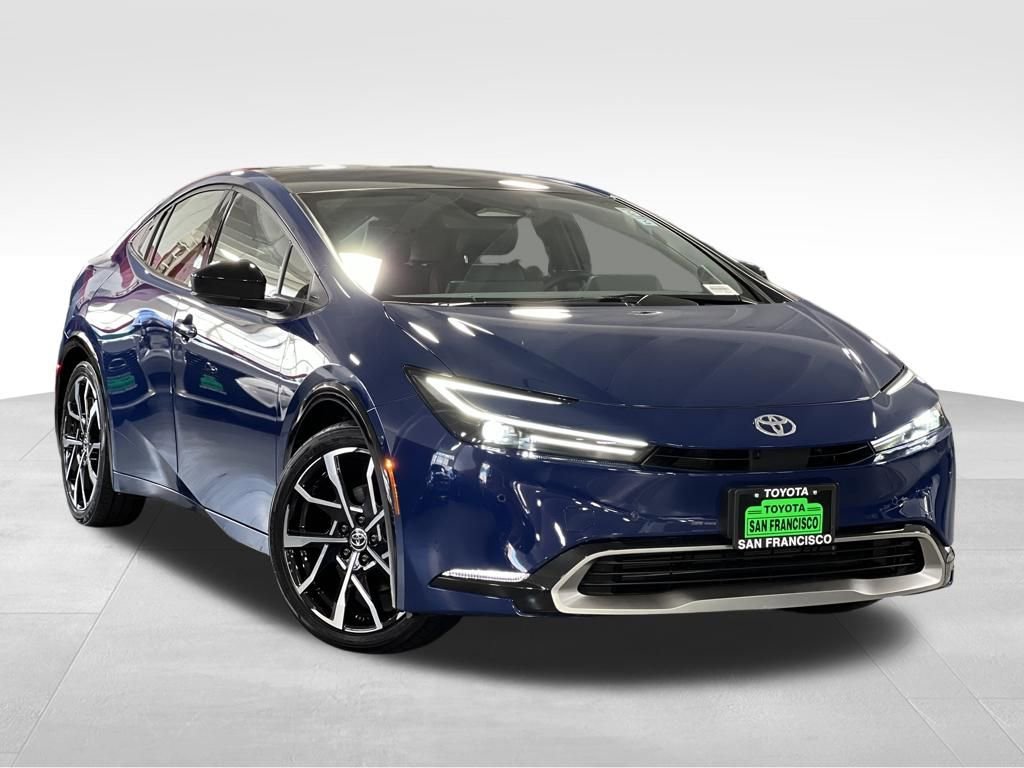 Used 2025 Toyota Prius XSE Premium image 7