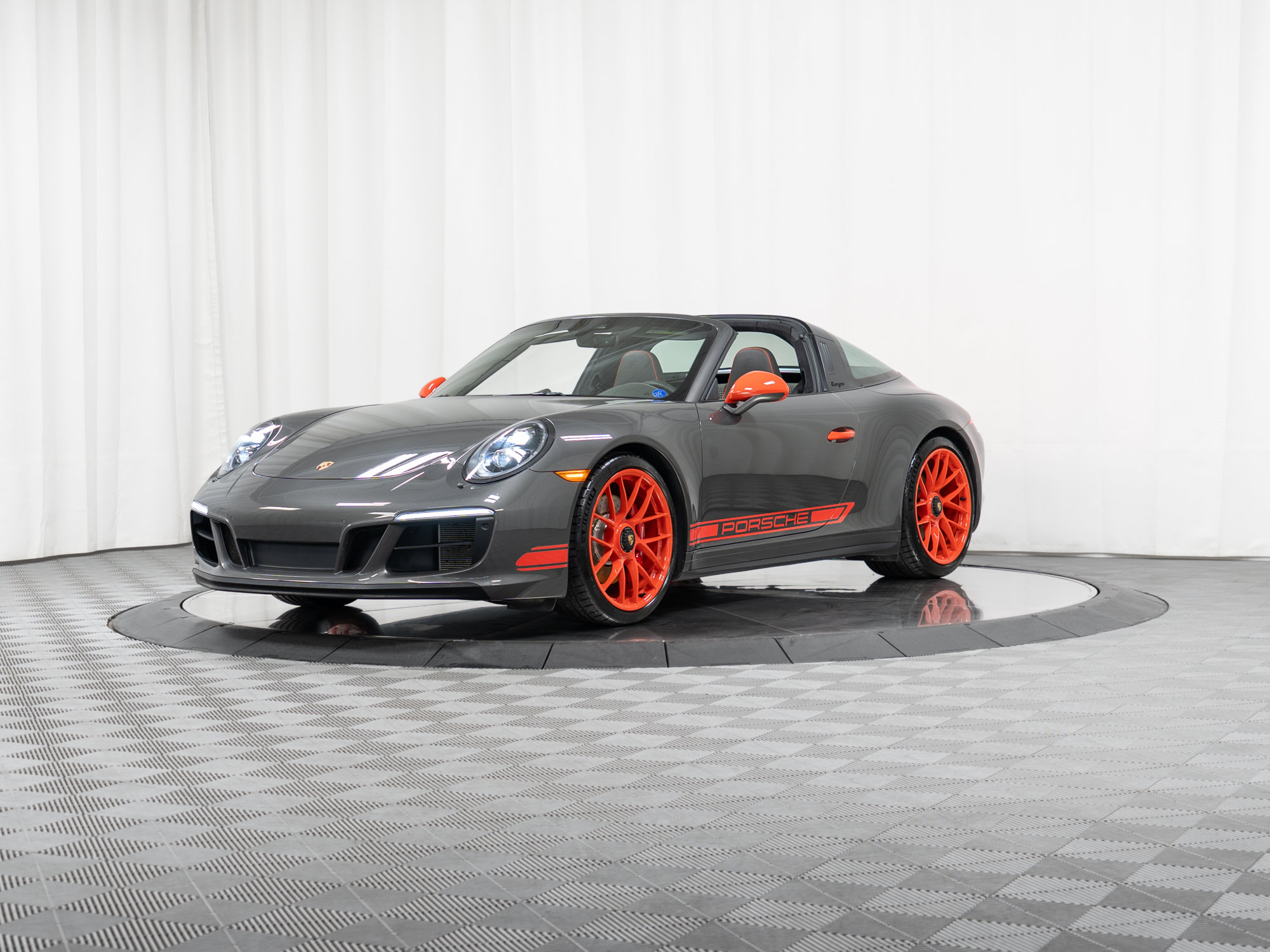 Certified 2018 Porsche 911 Targa 4 GTS AWD/4WD image 41
