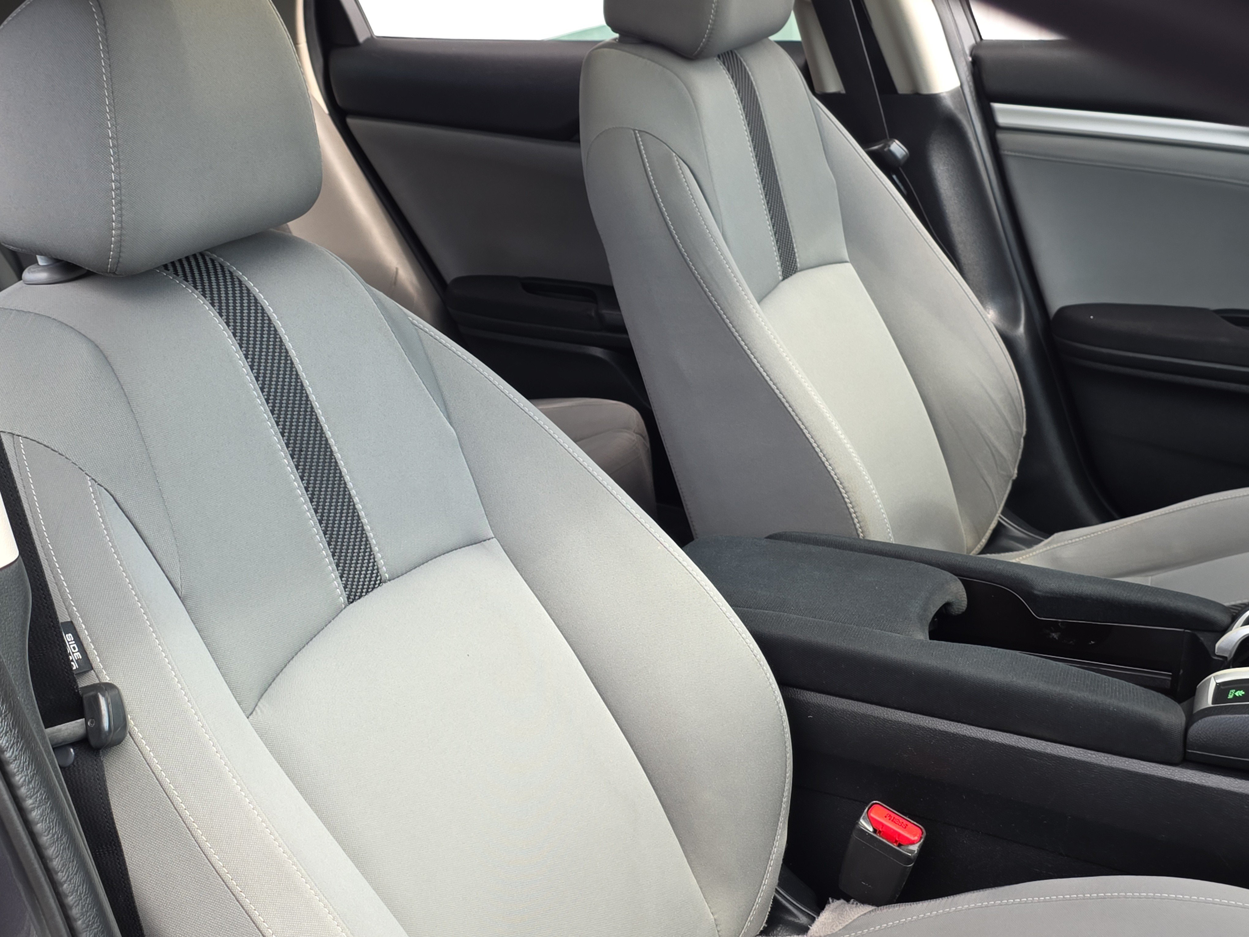 Used 2018 Honda Civic EX image 29