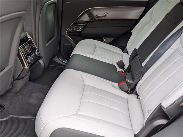 New 2026 Land Rover Range Rover Sport Dynamic SE image 17