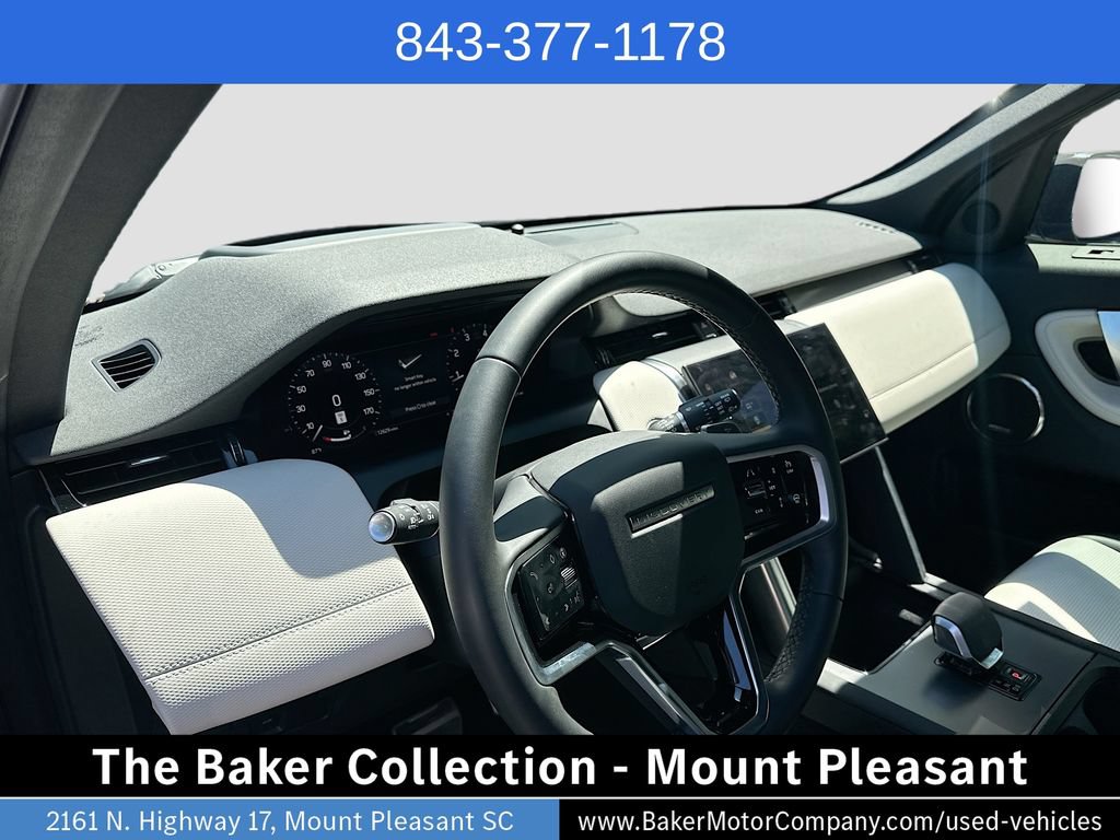 Used 2024 Land Rover Discovery Sport Dynamic SE AWD/4WD image 9