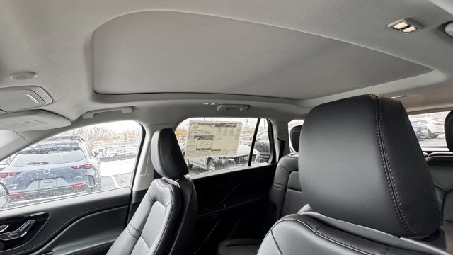 New 2025 Lincoln Aviator AWD w/ Equipment Group 101A image 10