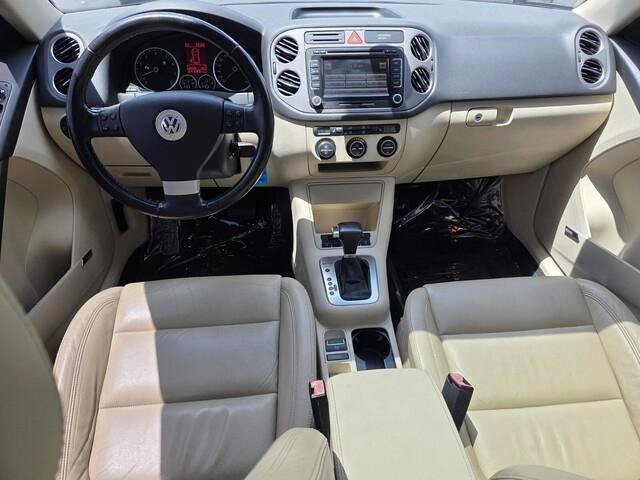Used 2009 Volkswagen Tiguan SE AWD/4WD image 7