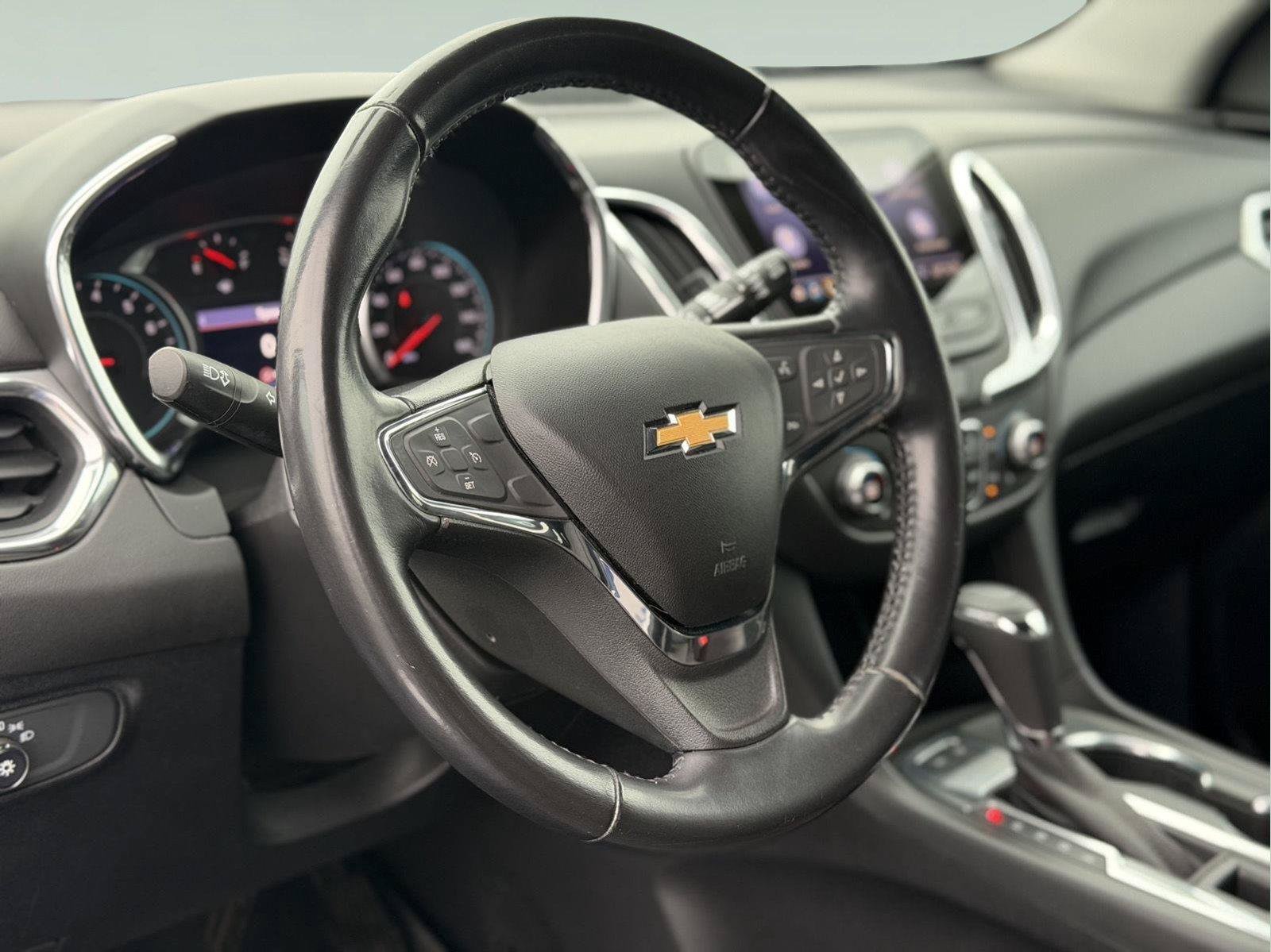 Used 2019 Chevrolet Equinox LT w/ Sun & Navigation Package AWD/4WD image 20