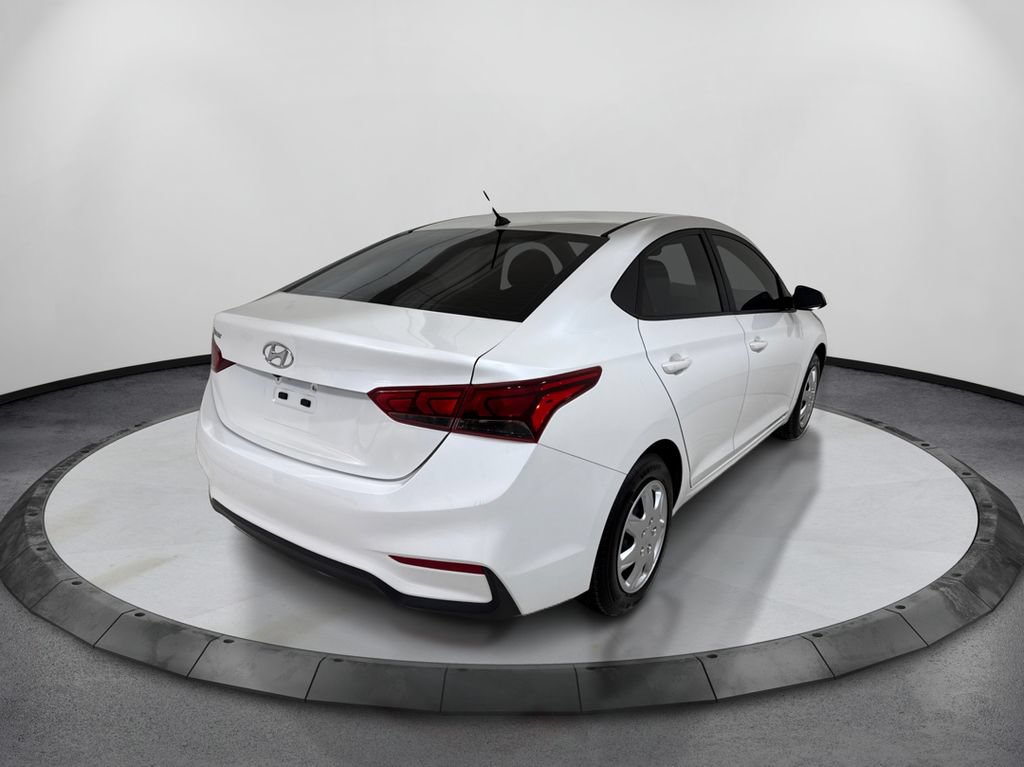 Used 2022 Hyundai Accent SE FWD image 6