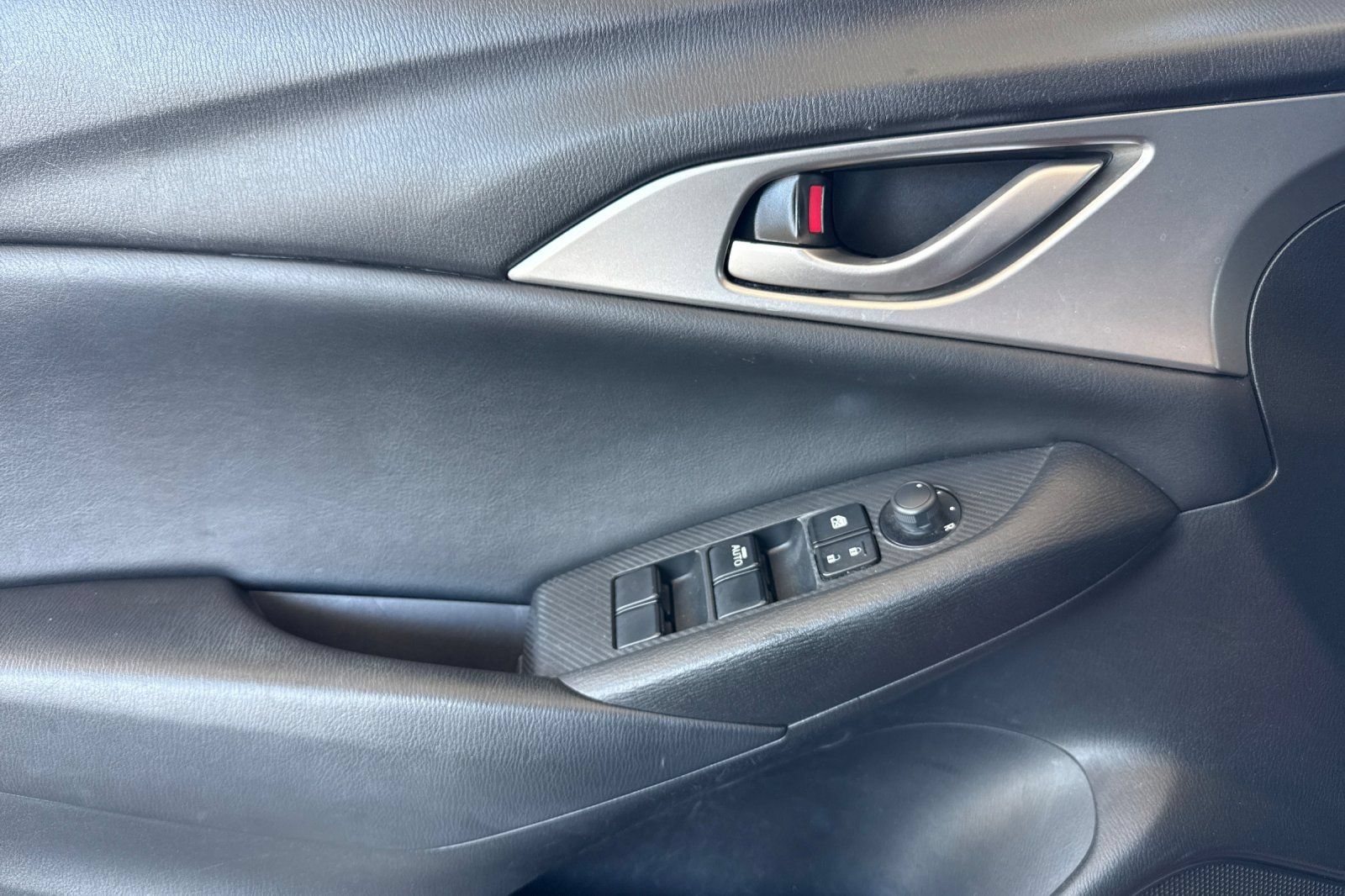 Used 2019 MAZDA CX-3 Sport FWD image 16