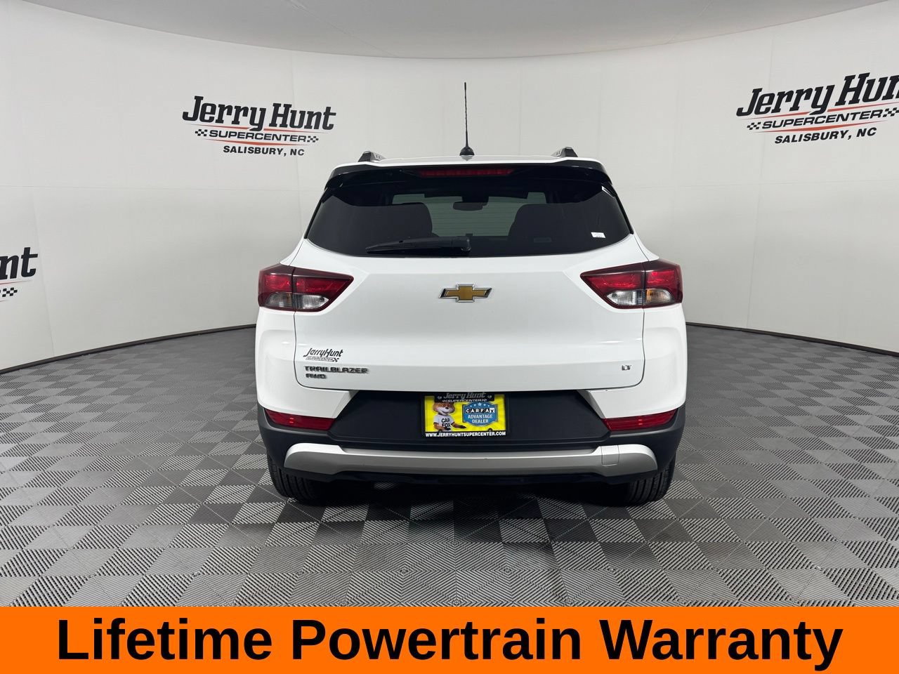 Used 2025 Chevrolet TrailBlazer LT AWD/4WD image 8