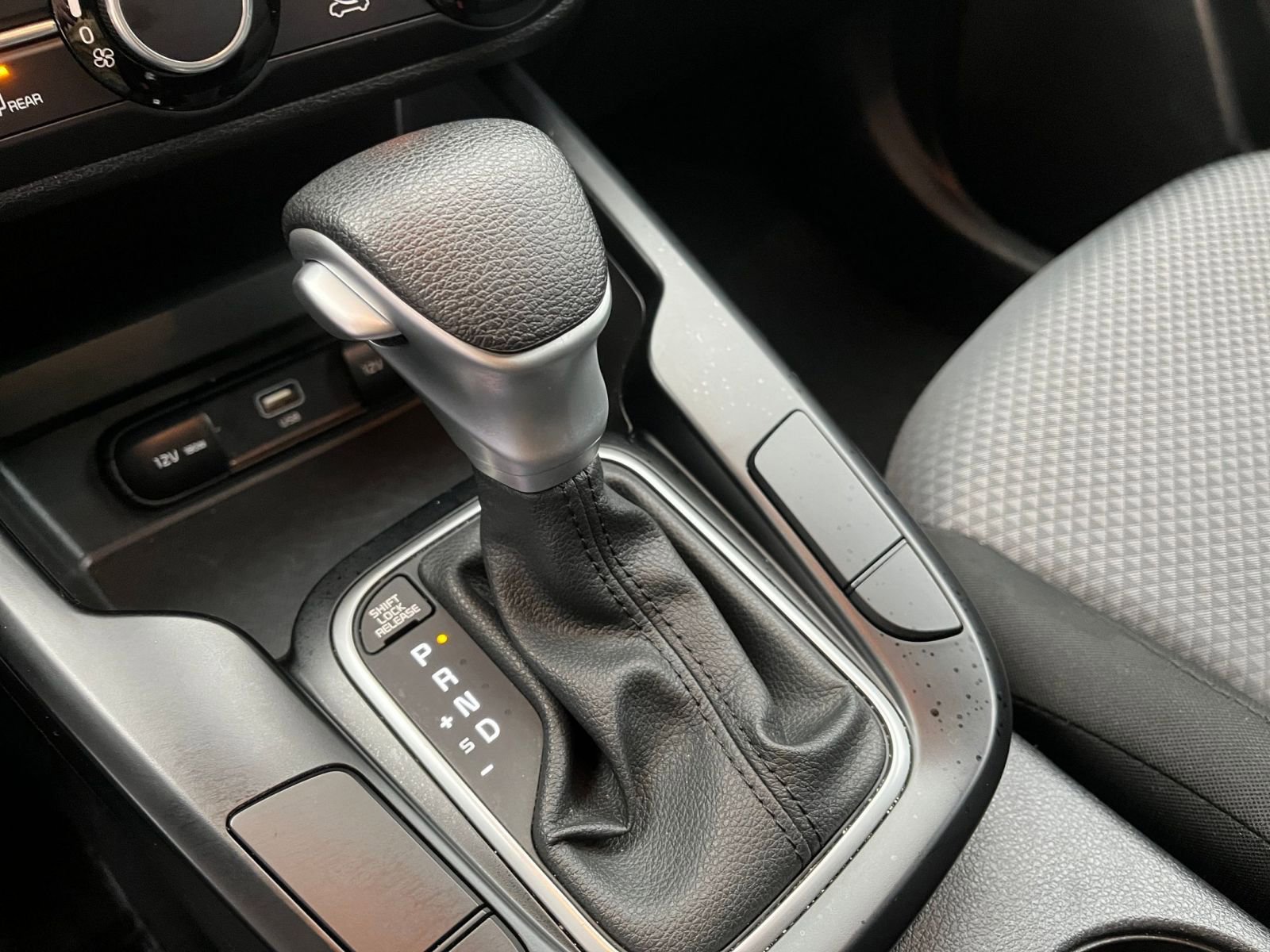 Used 2025 Kia Soul LX w/ LX Technology Package image 41