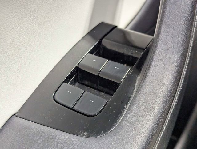 Used 2019 Tesla Model 3 Standard Range Plus image 16