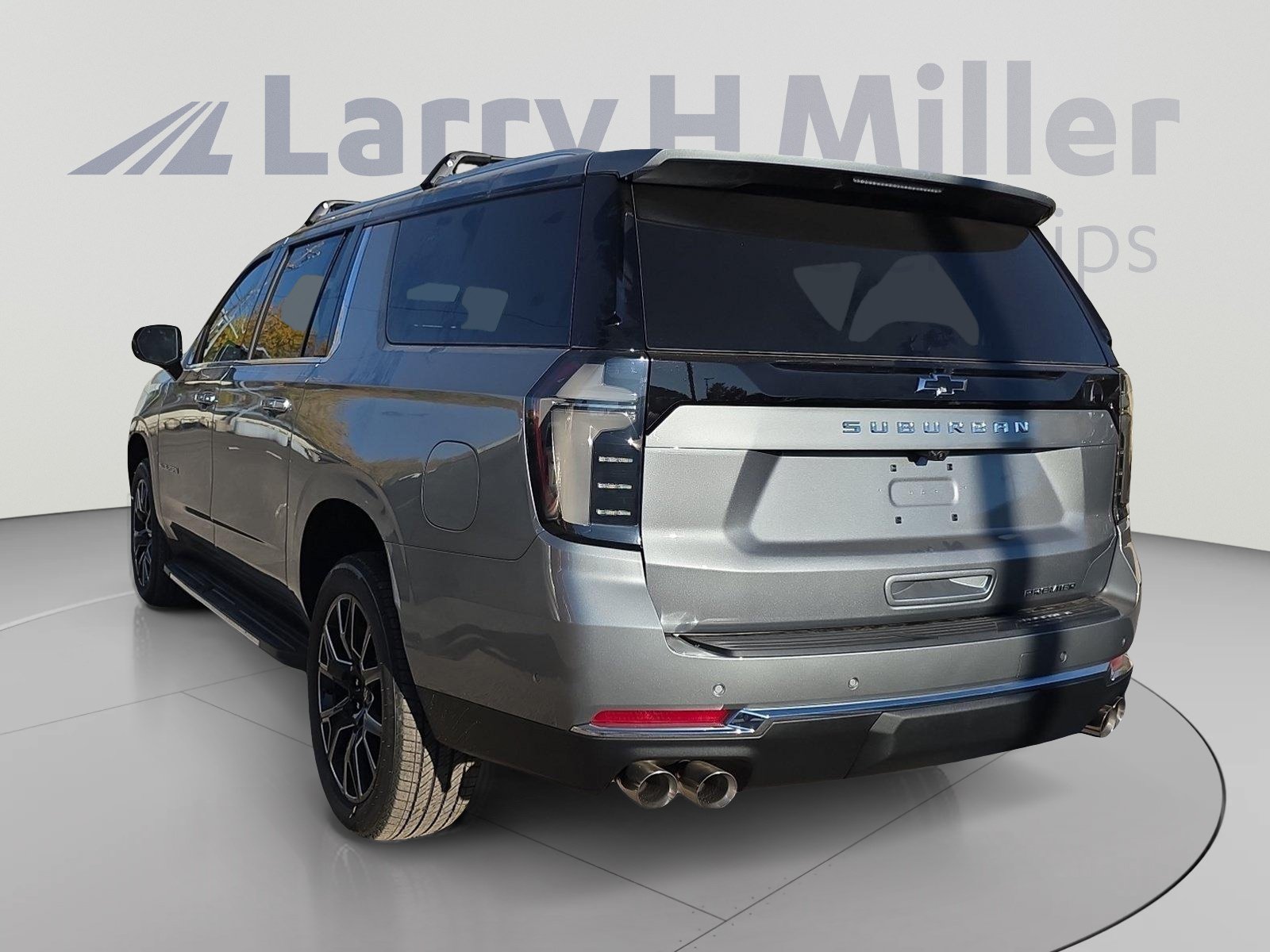 New 2026 Chevrolet Suburban Premier w/ Sun And Tow Package AWD/4WD image 3