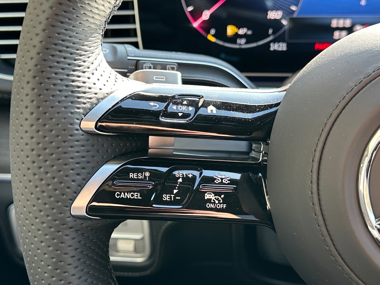 New 2026 Mercedes-Benz GLE 450 4MATIC image 18