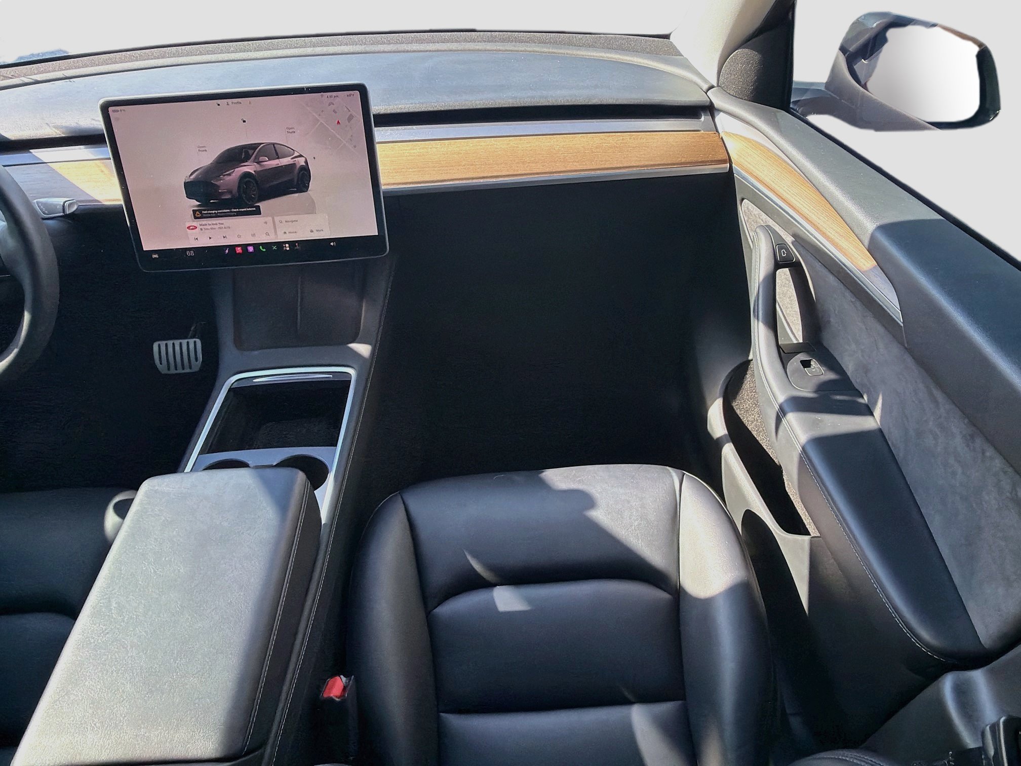 Used 2023 Tesla Model Y Performance AWD/4WD image 18