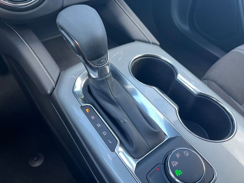 Used 2025 Chevrolet Blazer LT image 28