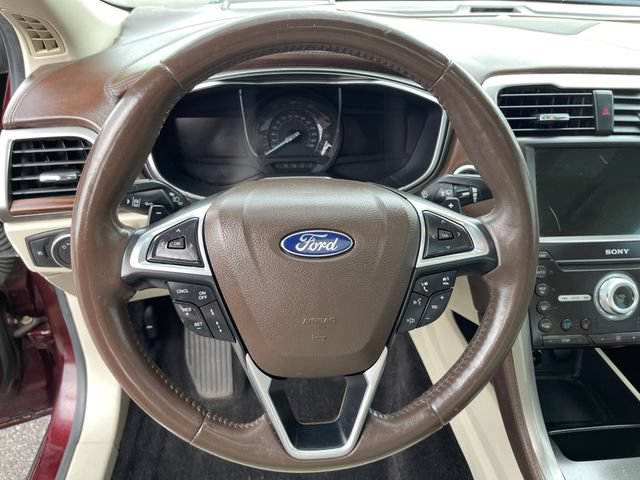 Used 2017 Ford Fusion Platinum AWD/4WD image 19