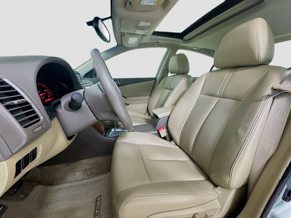Used 2008 Nissan Altima 2.5 SL w/ SL Pkg FWD image 11