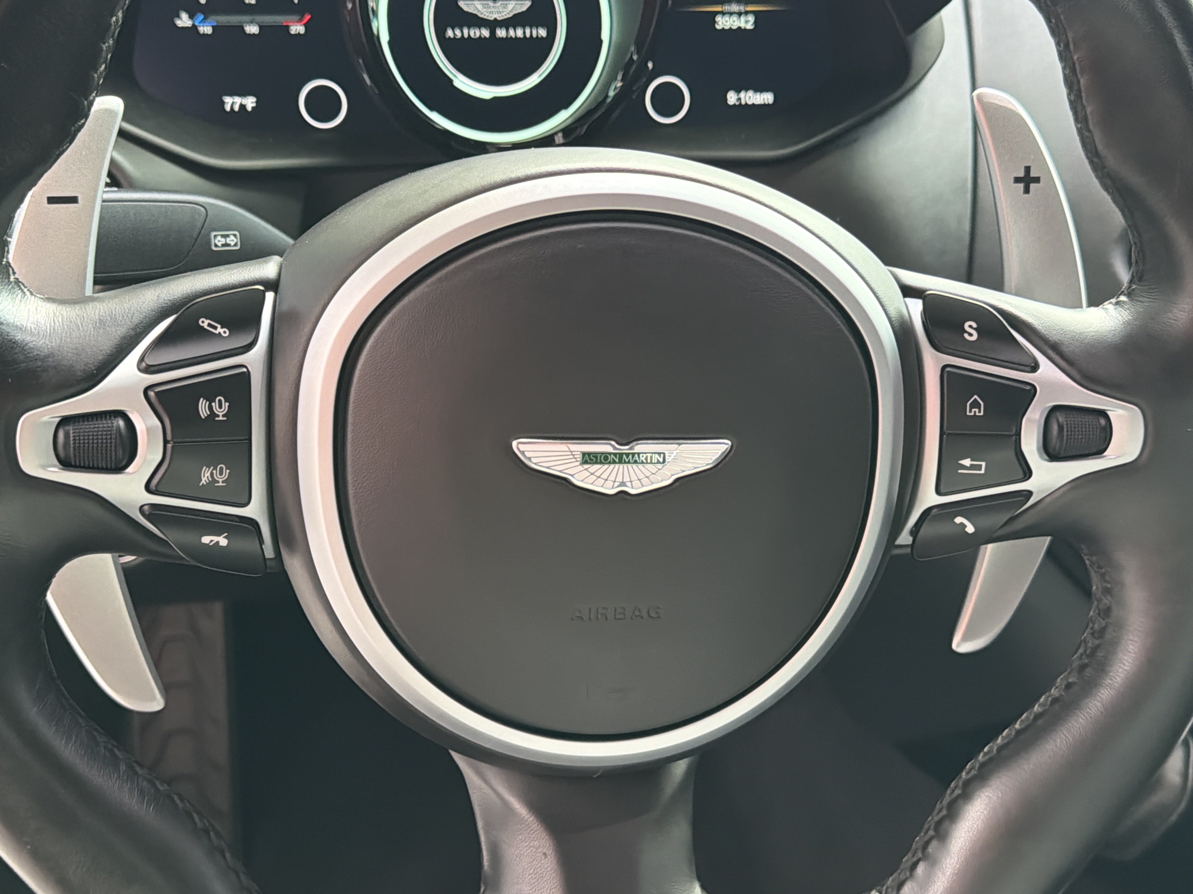 Used 2020 Aston Martin V8 Vantage Coupe RWD image 6