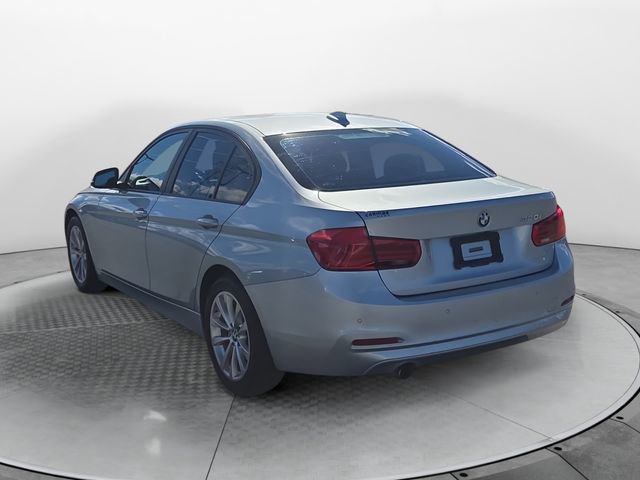 Used 2017 BMW 320i Sedan image 3