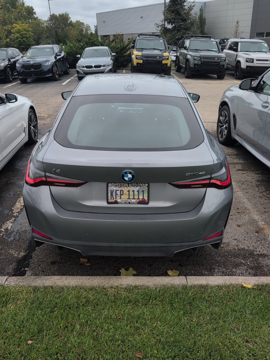 Used 2024 BMW i4 eDrive40 w/ Premium Package RWD image 3