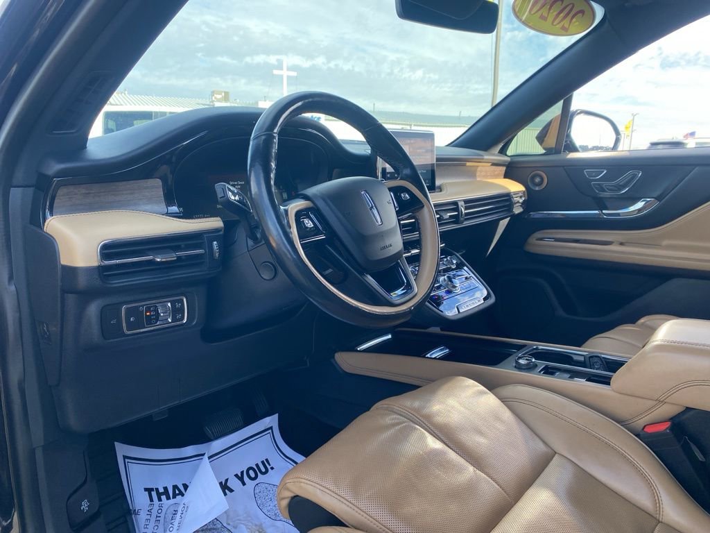 Used 2020 Lincoln Corsair Reserve w/ Equipment Group 202A image 19