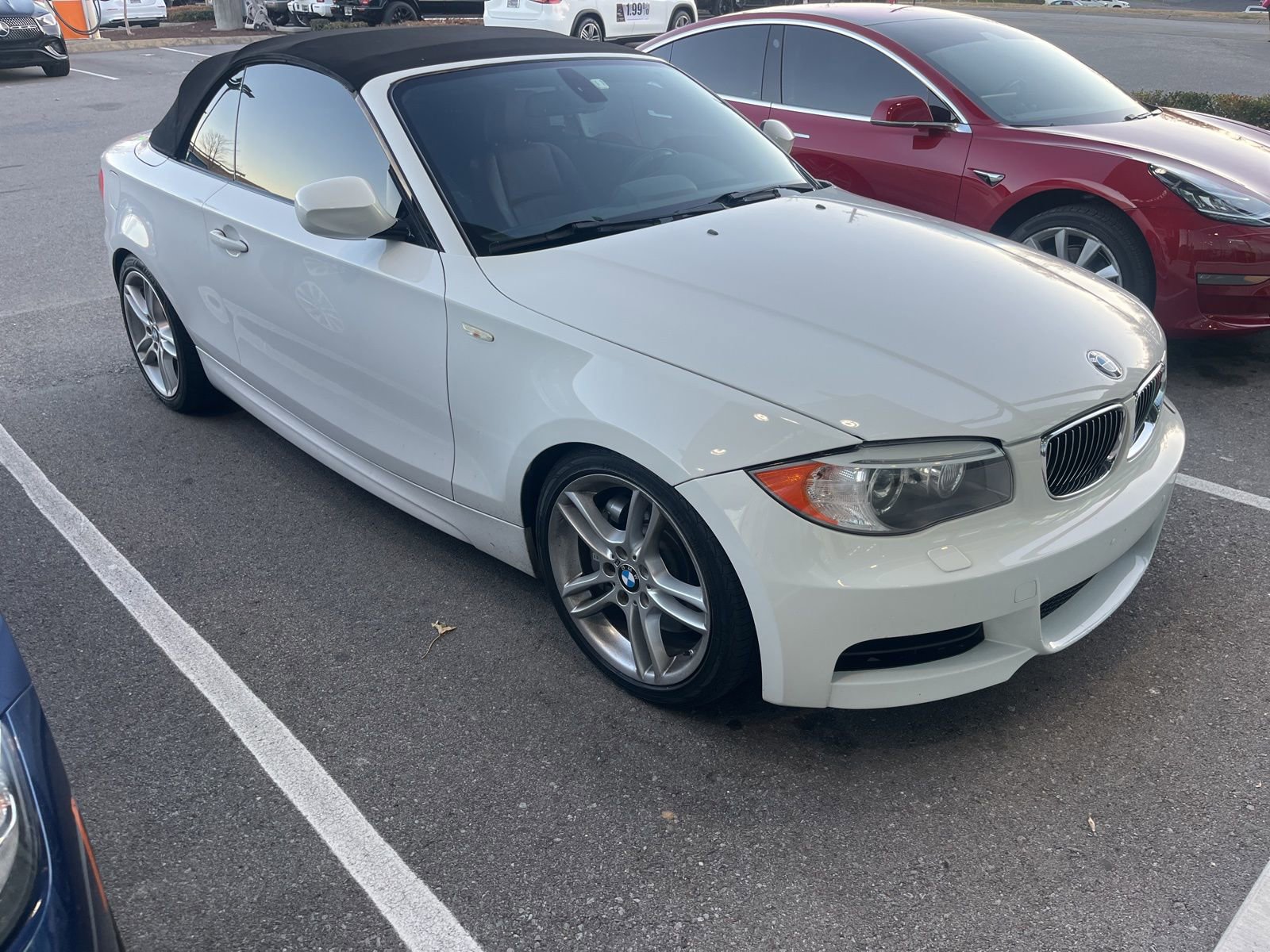 Used 2013 BMW 135i Convertible image 1