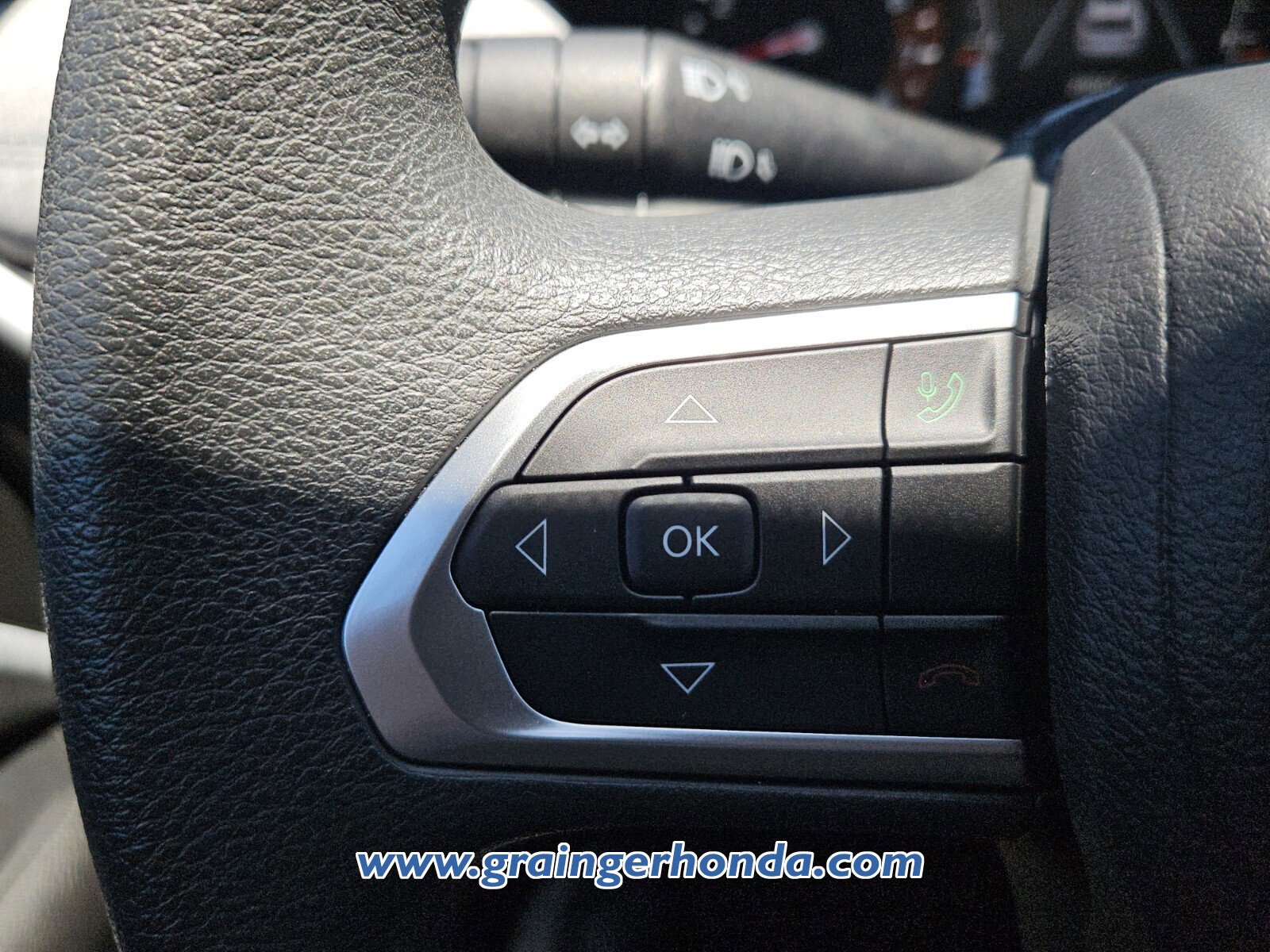 Used 2024 Jeep Compass Sport AWD/4WD image 19