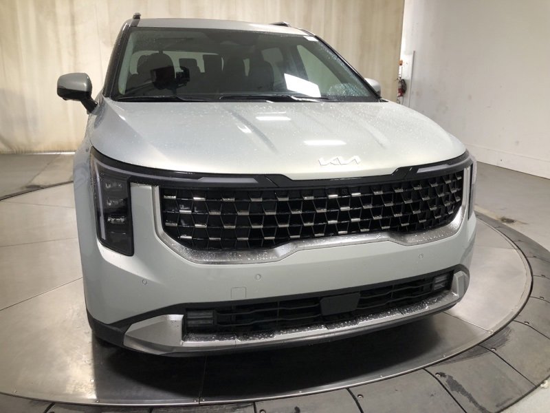 New 2026 Kia Carnival SX image 2