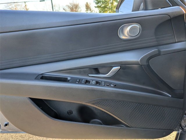 Certified 2023 Hyundai Elantra SEL w/ Cargo Package image 10