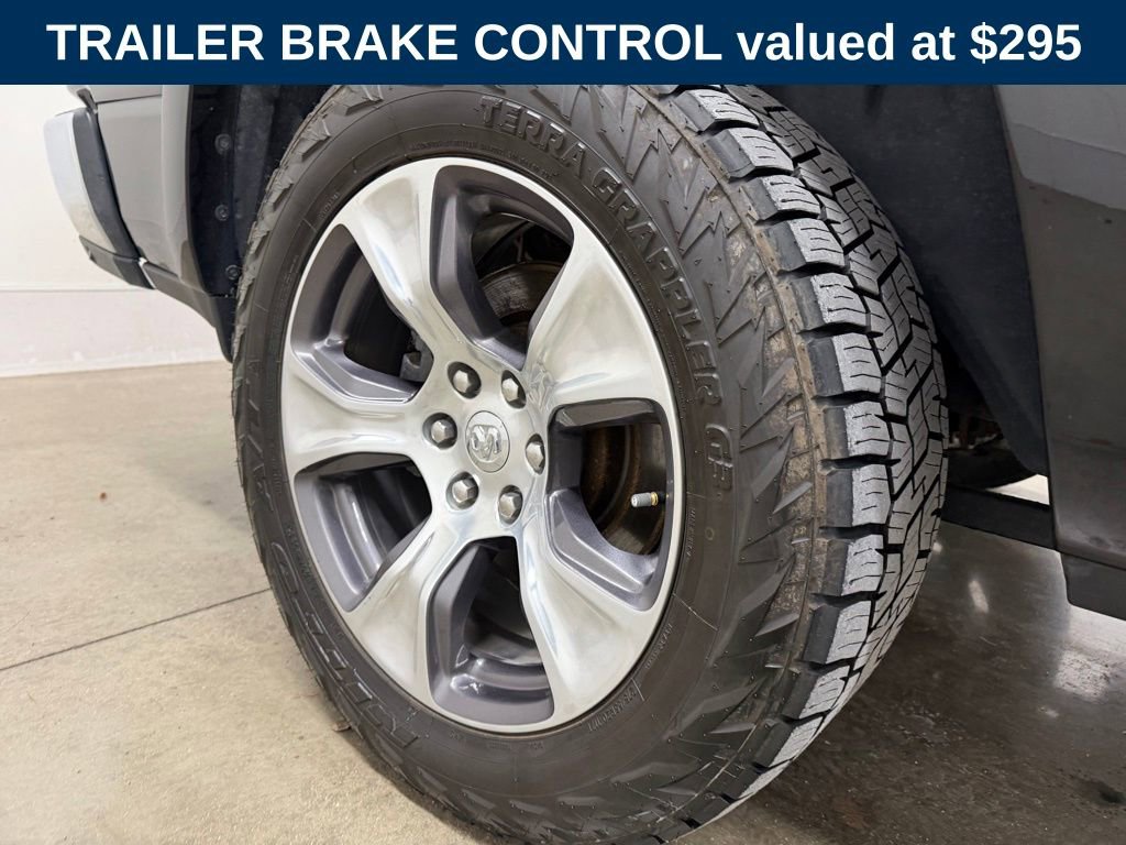 Used 2021 RAM 1500 Laramie w/ Advanced Safety Group image 10