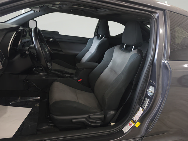Used 2016 Scion tC FWD image 12