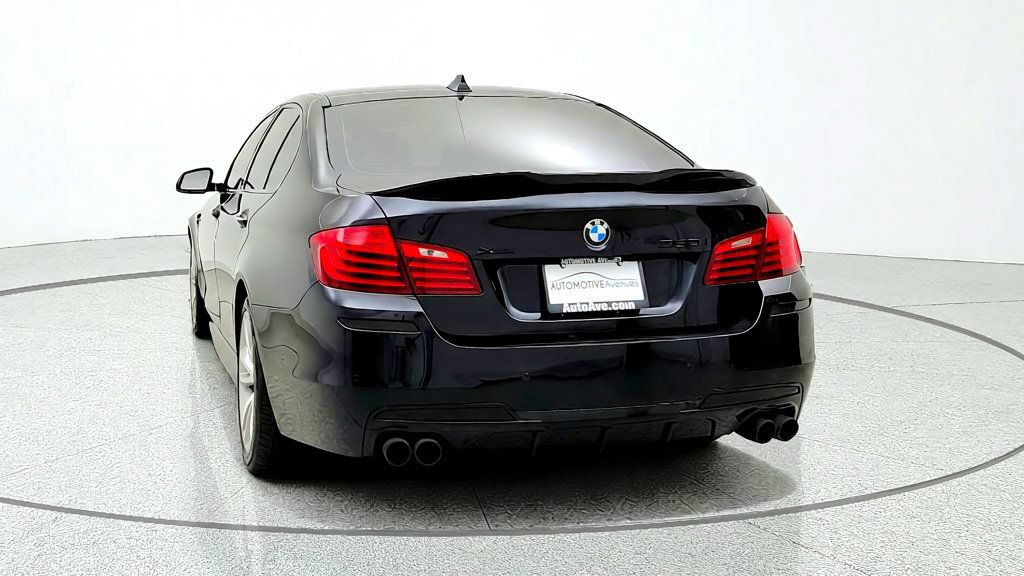 Used 2015 BMW 550i xDrive Sedan AWD/4WD image 6