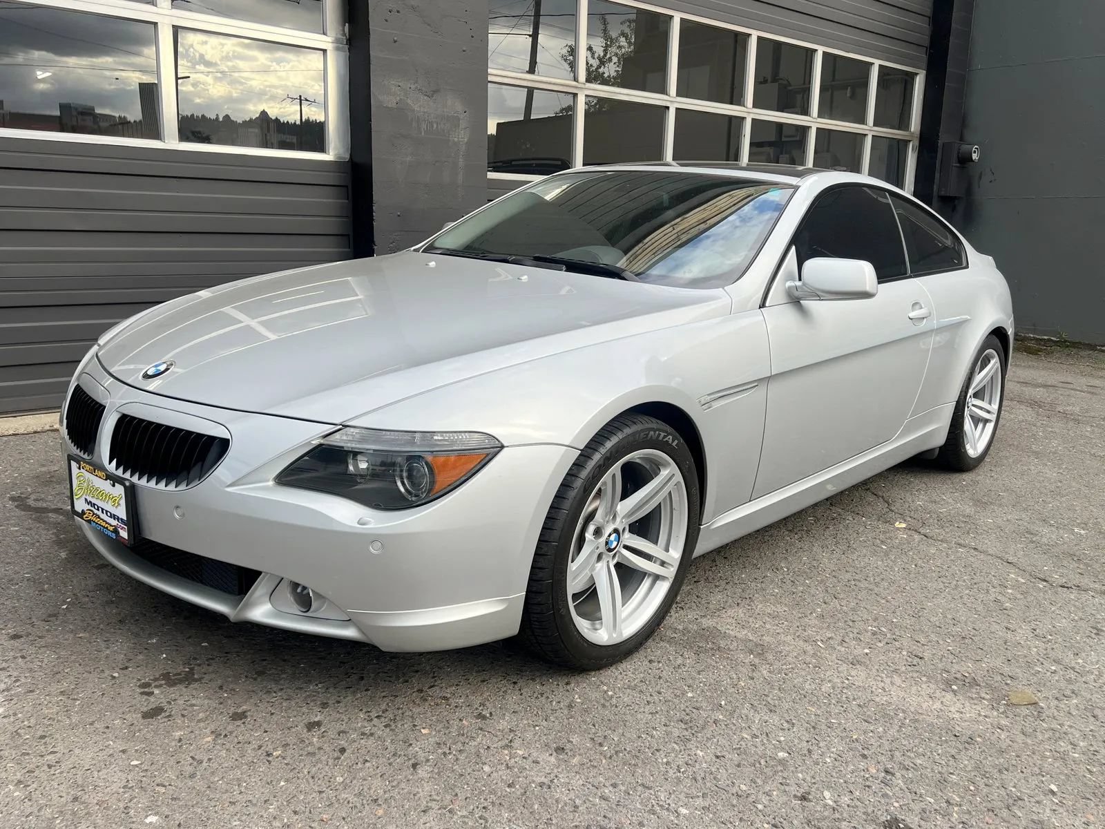 Used 2004 BMW 645Ci Coupe RWD image 1