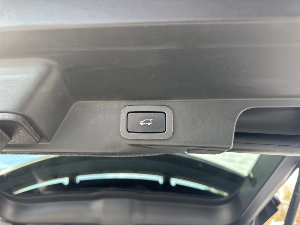 Used 2018 Land Rover Range Rover Sport Supercharged image 32