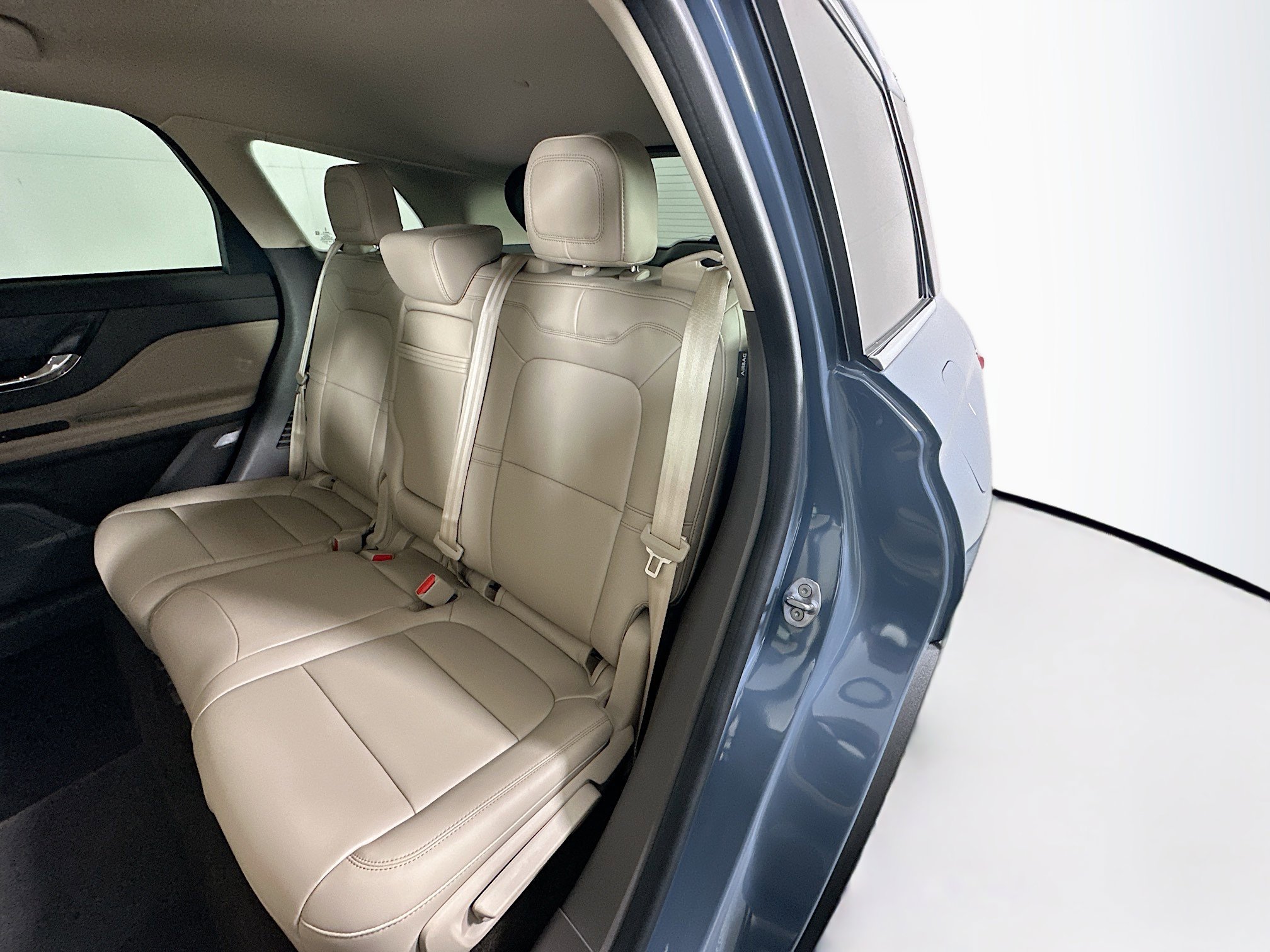 Used 2023 Lincoln Corsair FWD image 26