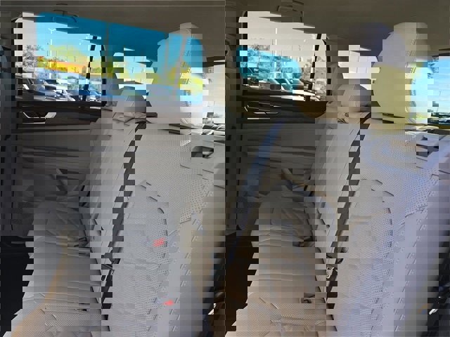 New 2026 Volkswagen Atlas SE image 12