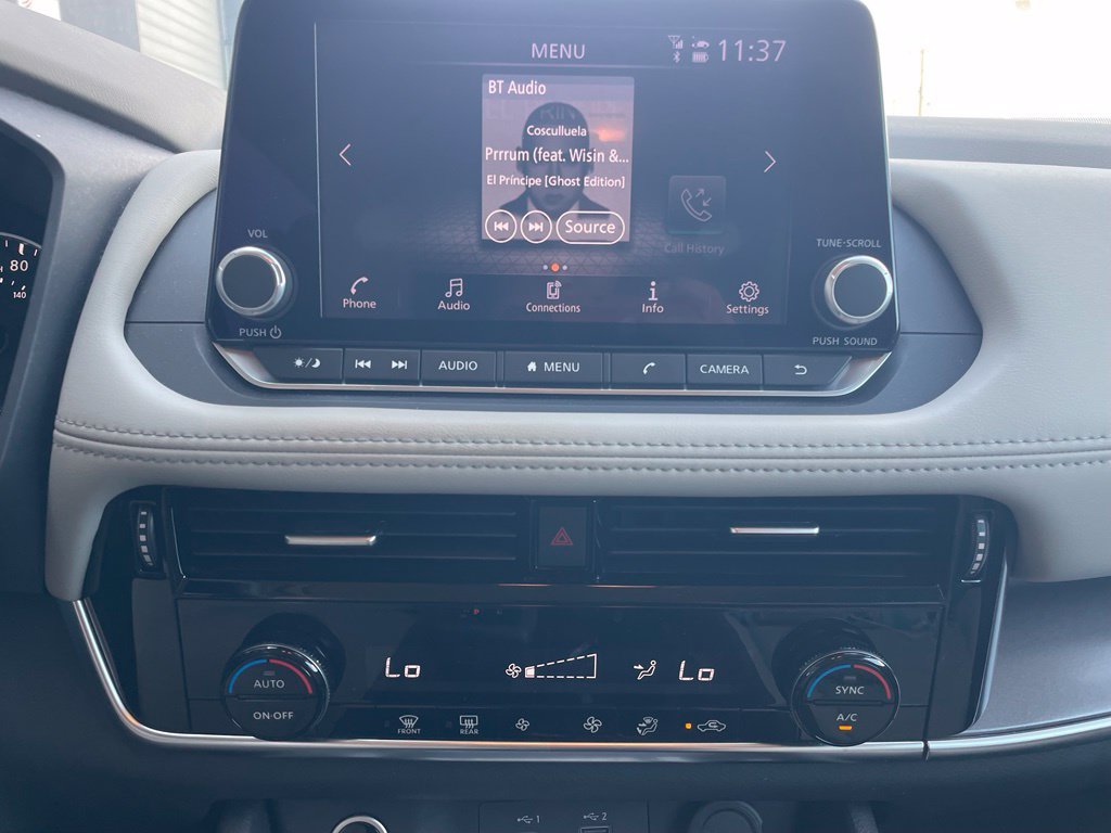 Used 2023 Nissan Rogue SV FWD image 15