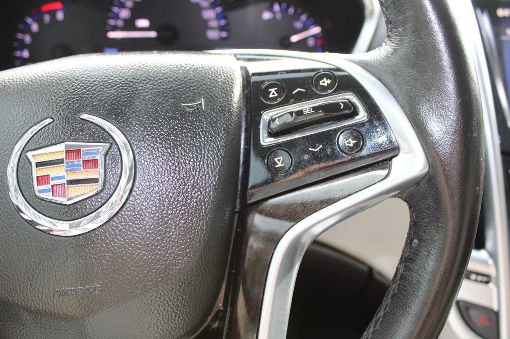 Used 2016 Cadillac SRX Luxury w/ Driver Awareness Package FWD image 27